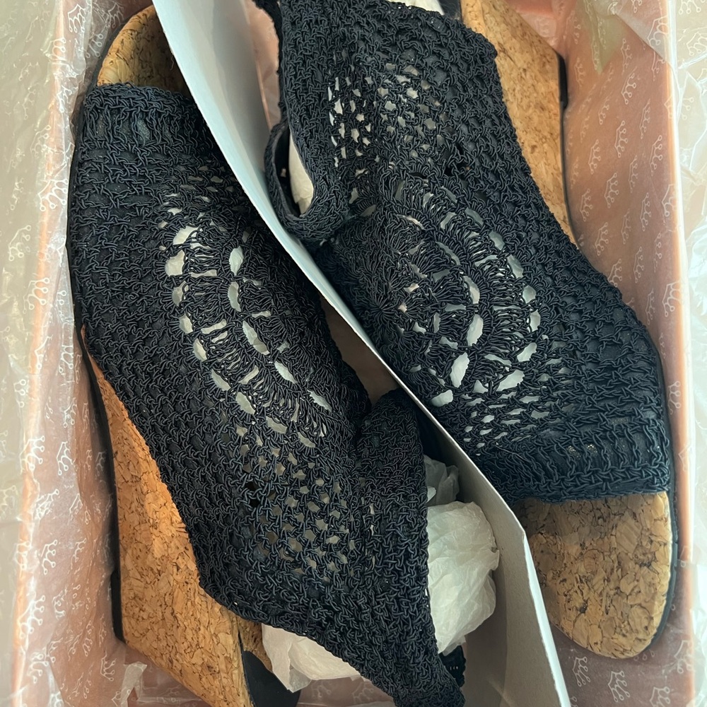 Nina NEVAEH Navy Crochet Wedge Sandals - Picture 8 of 11